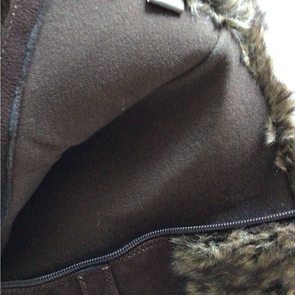 NEW American Eagle Dark Brown Suede Fur-Trimmed Boots. Size 10 - Picture 6 of 7